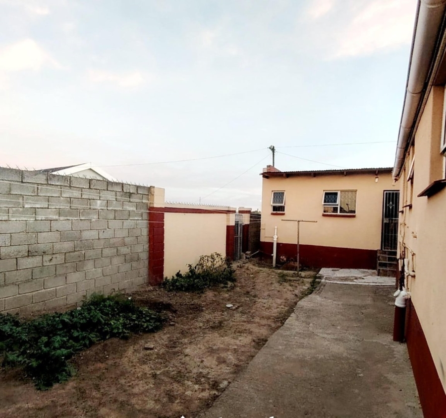 2 Bedroom Property for Sale in Mdantsane Nu 13 Eastern Cape